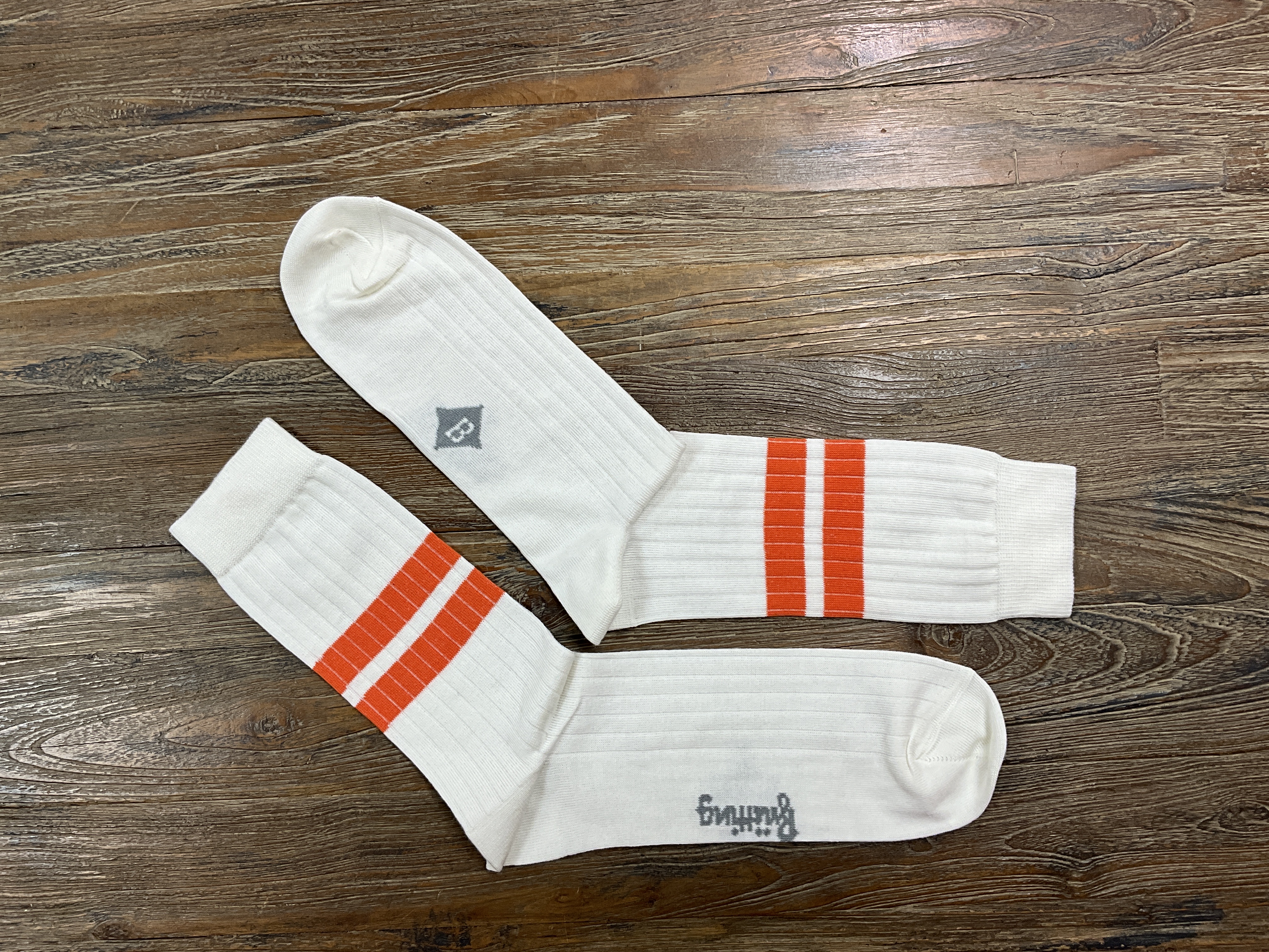 Retro Sport Socken White/ Orange (Brütting)