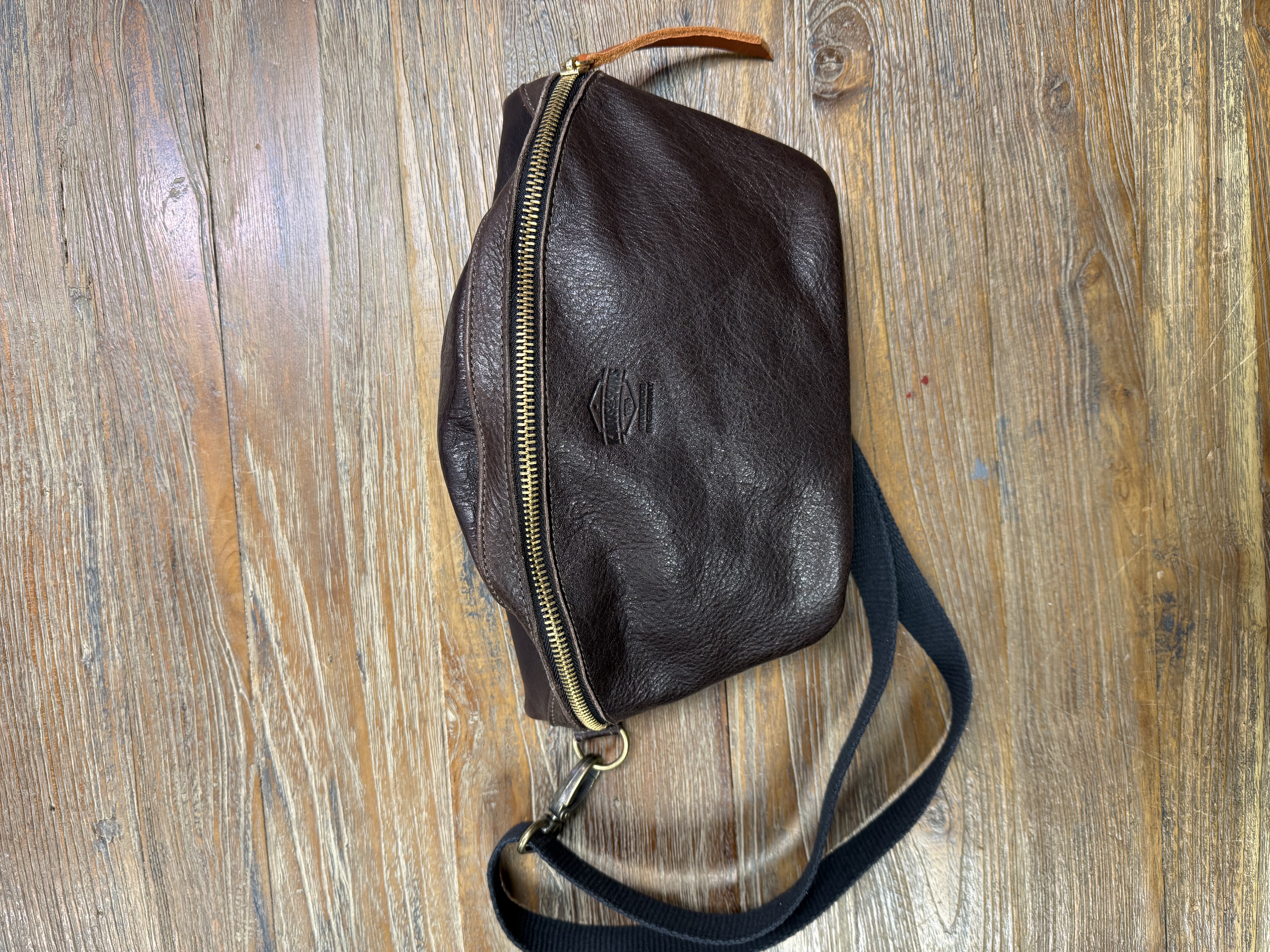 Bauchtasche Naturleder CHOCOLATE (Kalos and Sons)